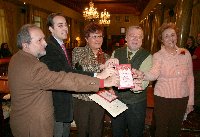 La Catedra Intergeneracional presenta un DVD sobre su actividad.