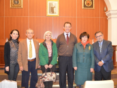 De izq a dcha, Gloria Lora, Juan Francisco Rodriguez, Maria del Carmen Martnez, Eulalio Fernndez,Maria Angeles Raya y Jose Calvo