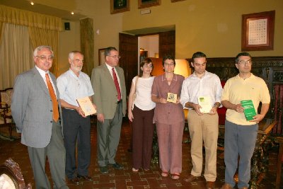 El rea de Lingstica presenta tres nuevos libros y su primer manual electrnico