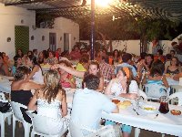 Corduba 05. Una cena rural en la aldea de La Cardenchosa sirve de despedida de los cursos de esta semana de Fons Mellaria