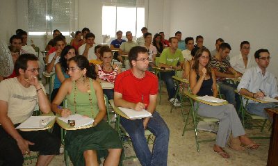 Corduba 06 /Lucena. La UCO tratar de promover un proyecto para aprovechar la luz solar directa como fuente de energa en los campamentos saharauis.